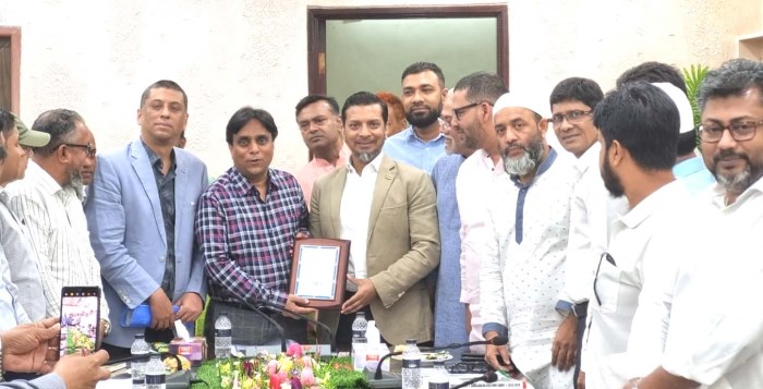 মোংলা কাস্টম হাউস কমিশনারের সাথে বারভিডা প্রতিনিধিদলের বৈঠক