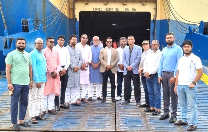 মোংলা কাস্টম হাউস কমিশনারের সাথে বারভিডা প্রতিনিধিদলের বৈঠক